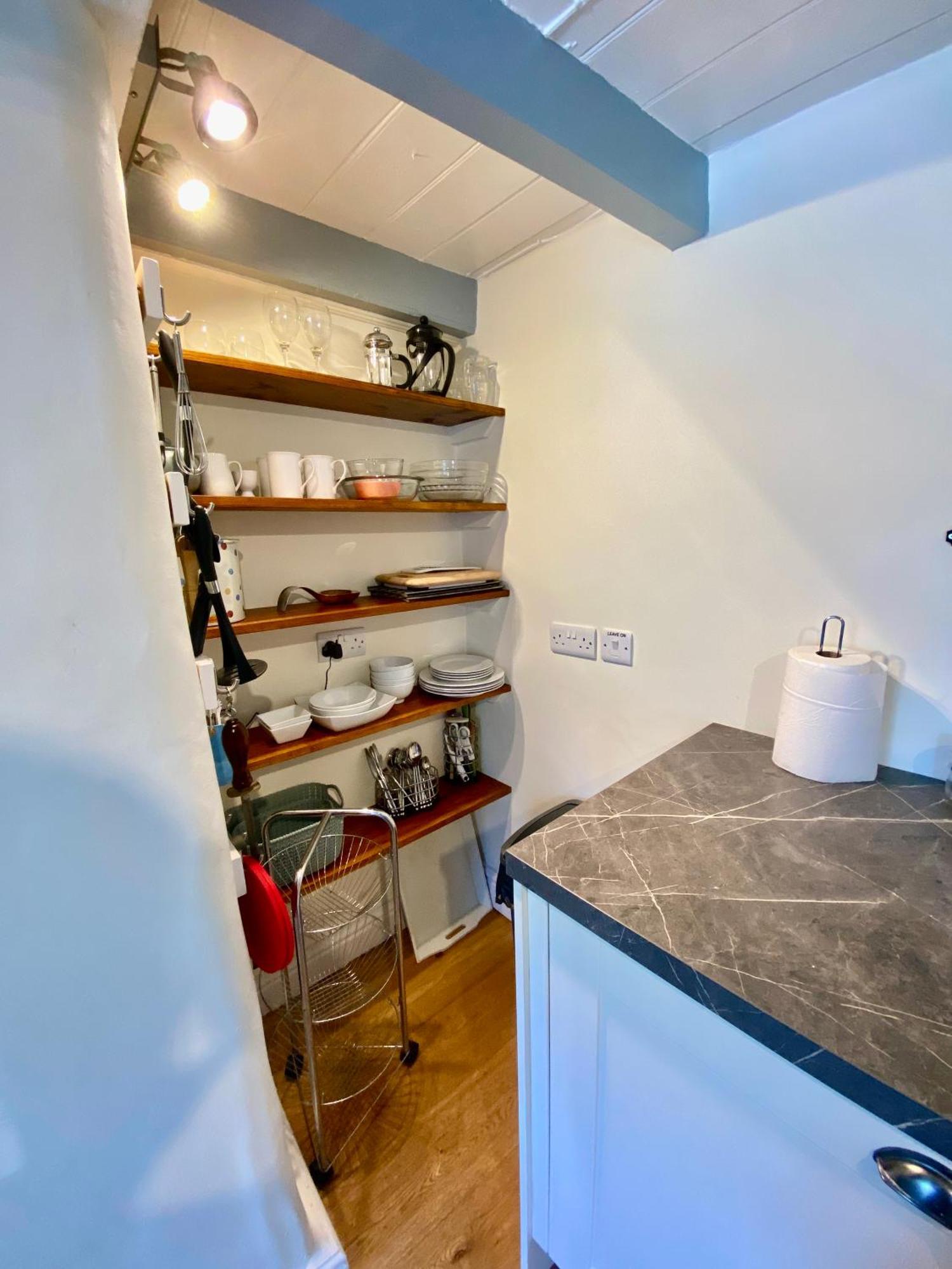 Froglets Apartment Tregoney Екстериор снимка